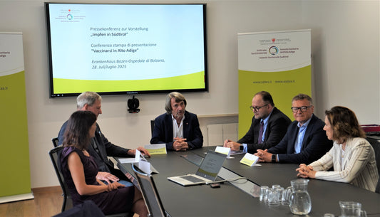 “Vaccinarsi in Alto Adige”: ecco il nuovo portale - „Impfen in Südtirol“: neue Website vorgestellt